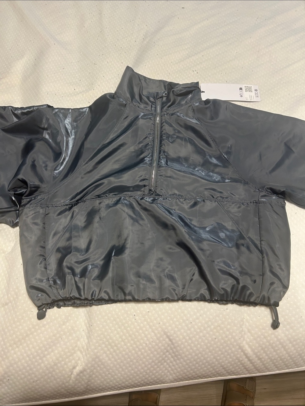 ALO Yoga Black Cropped Puffer Pullover Jacket